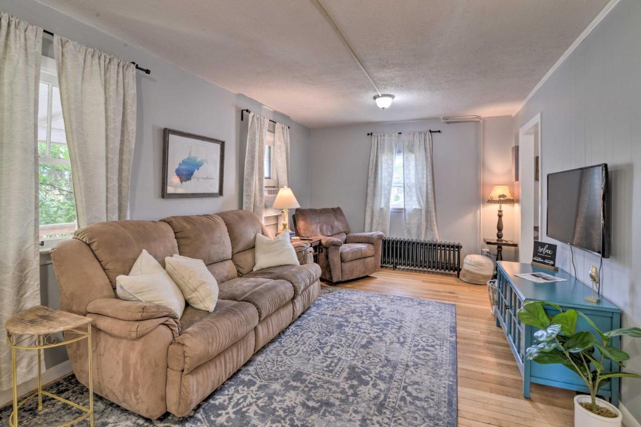 Enchanting Family House With Balcony Less Than 3 Mi To Wvu! Morgantown Kültér fotó